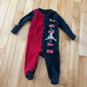 Air Jordan one piece footed sleeper footie baby size 3m black red